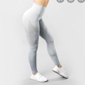 Alphalete AERO leggings